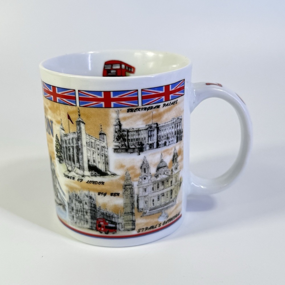 Historical London‎ Mug Tower Bridge Bus Interior Landmarks Coffee Tea Mug Cup